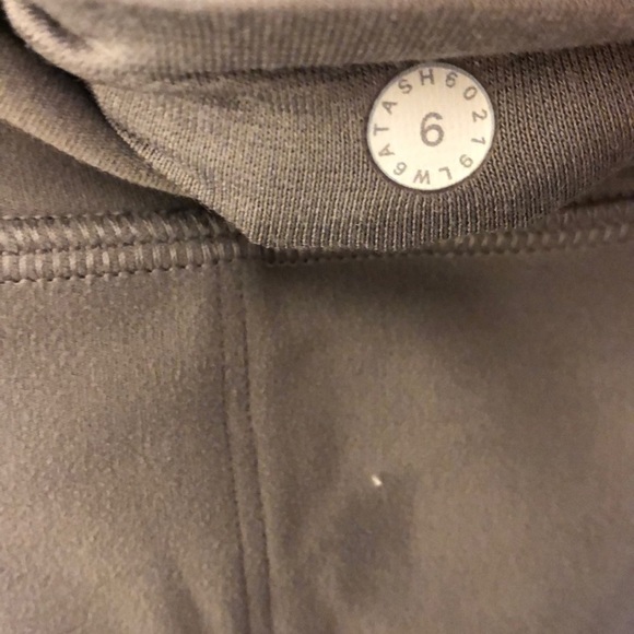 Lululemon Align Jogger Crop 6 - Picture 2 of 5